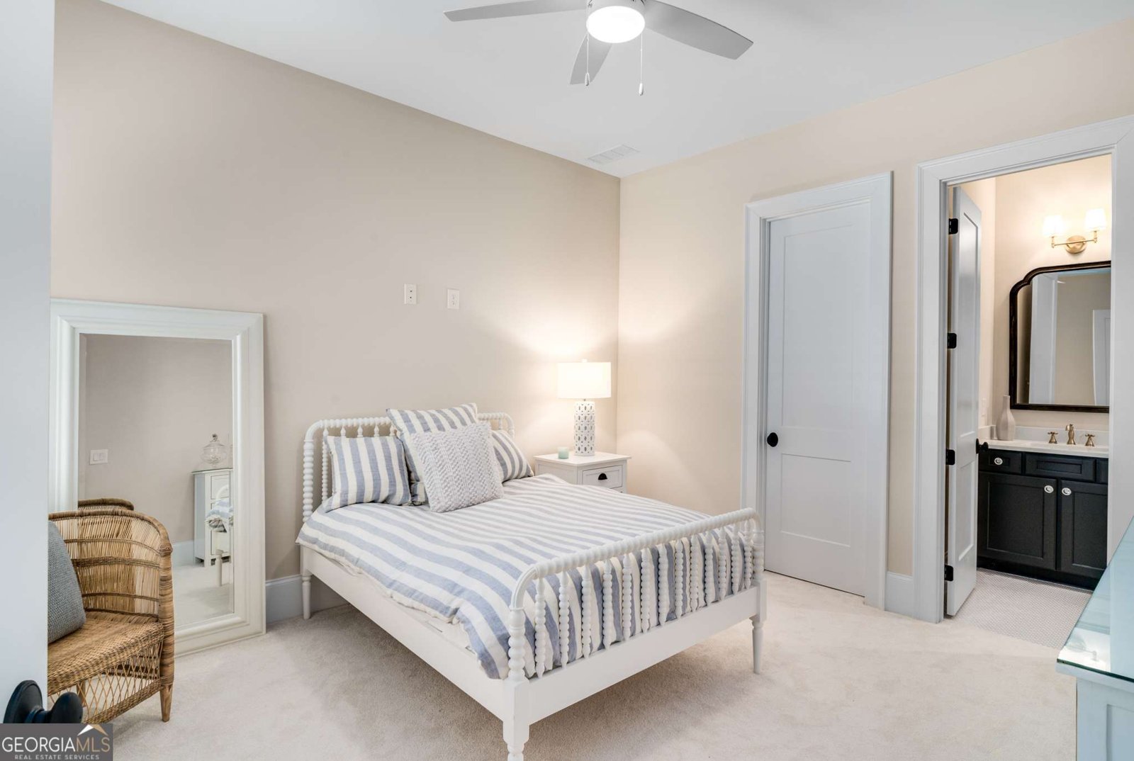 2030 Greenleffe Drive Statham - 28