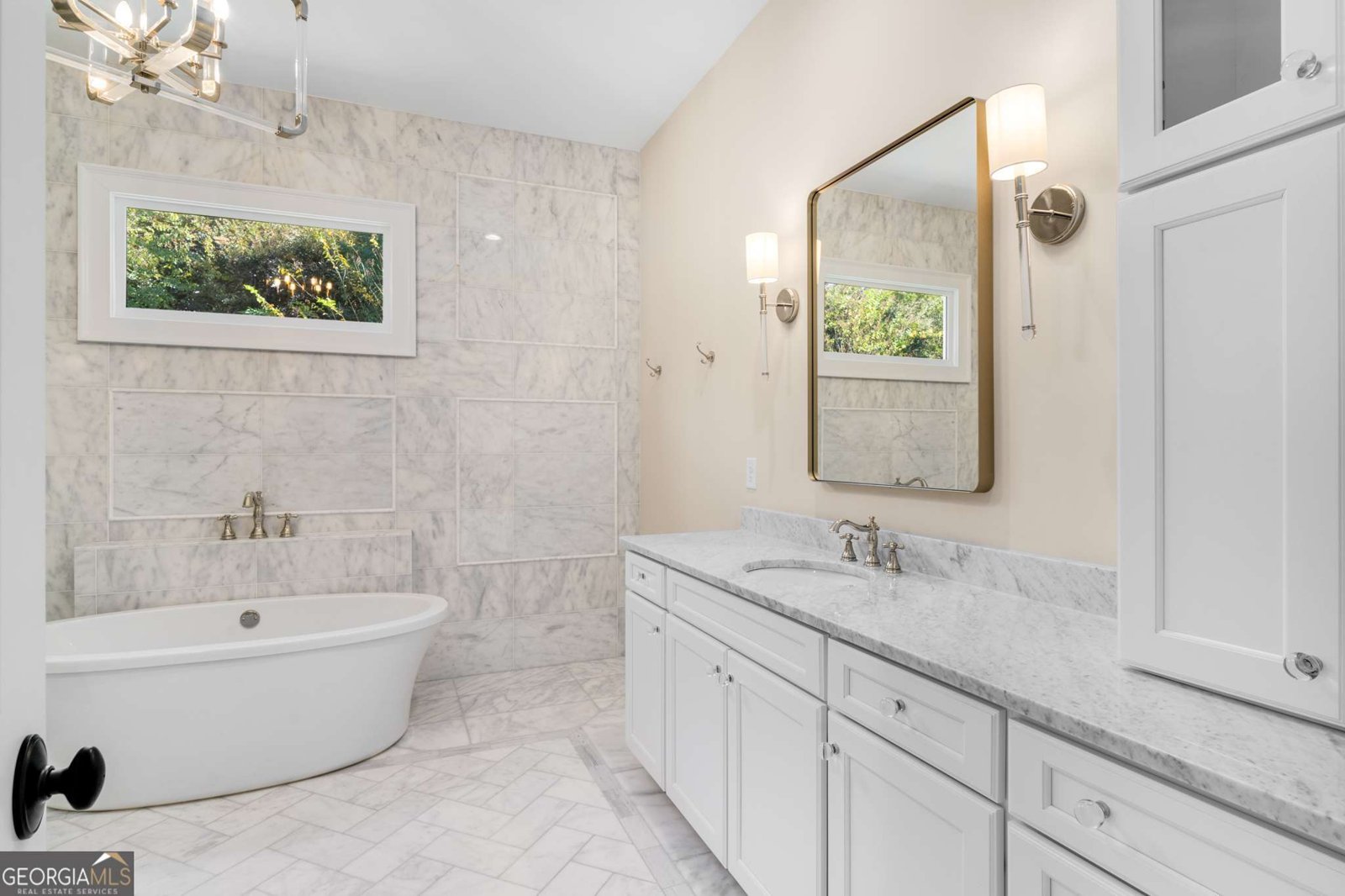 2030 Greenleffe Drive Statham - 34