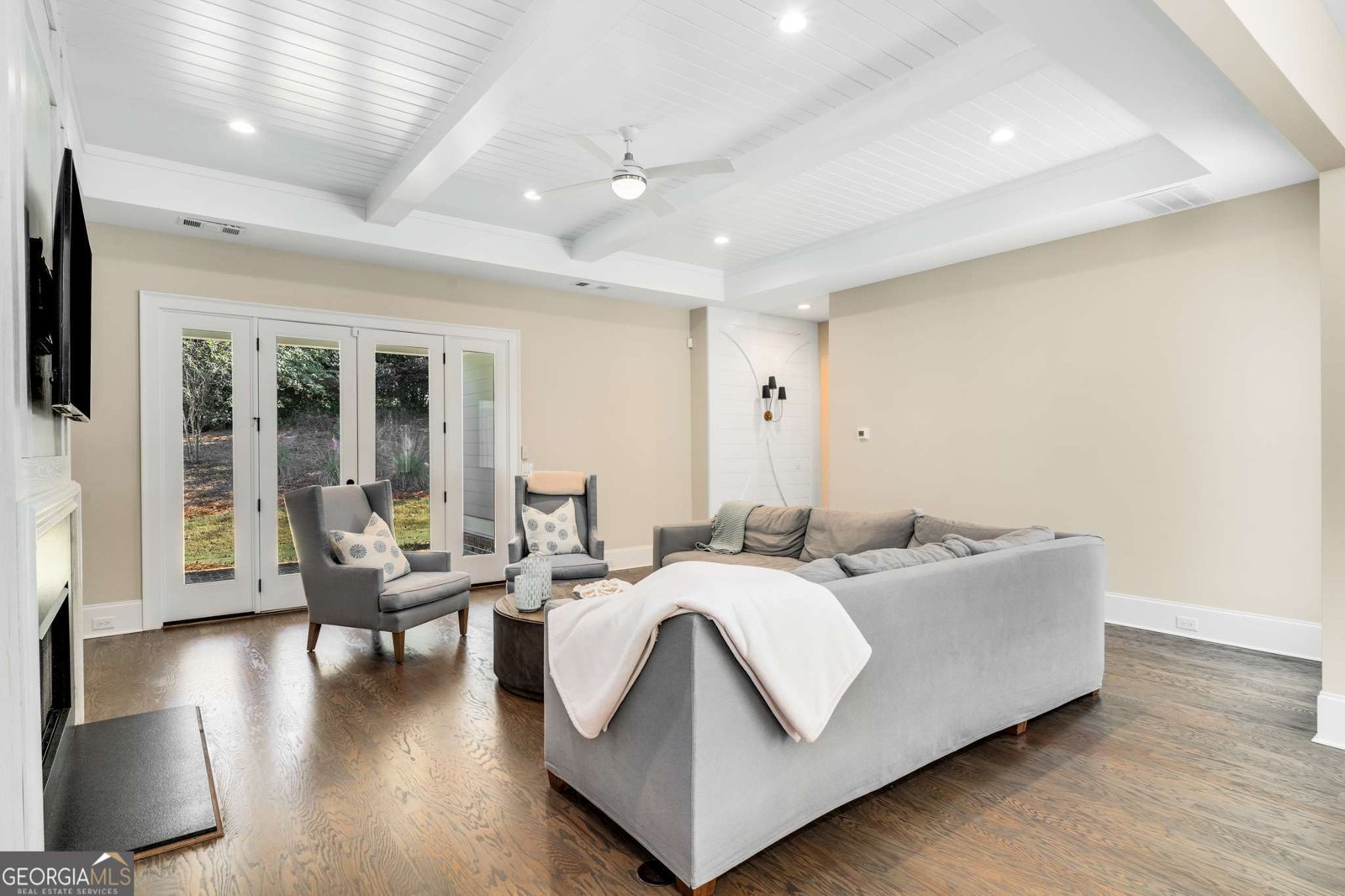 2030 Greenleffe Drive Statham - 6