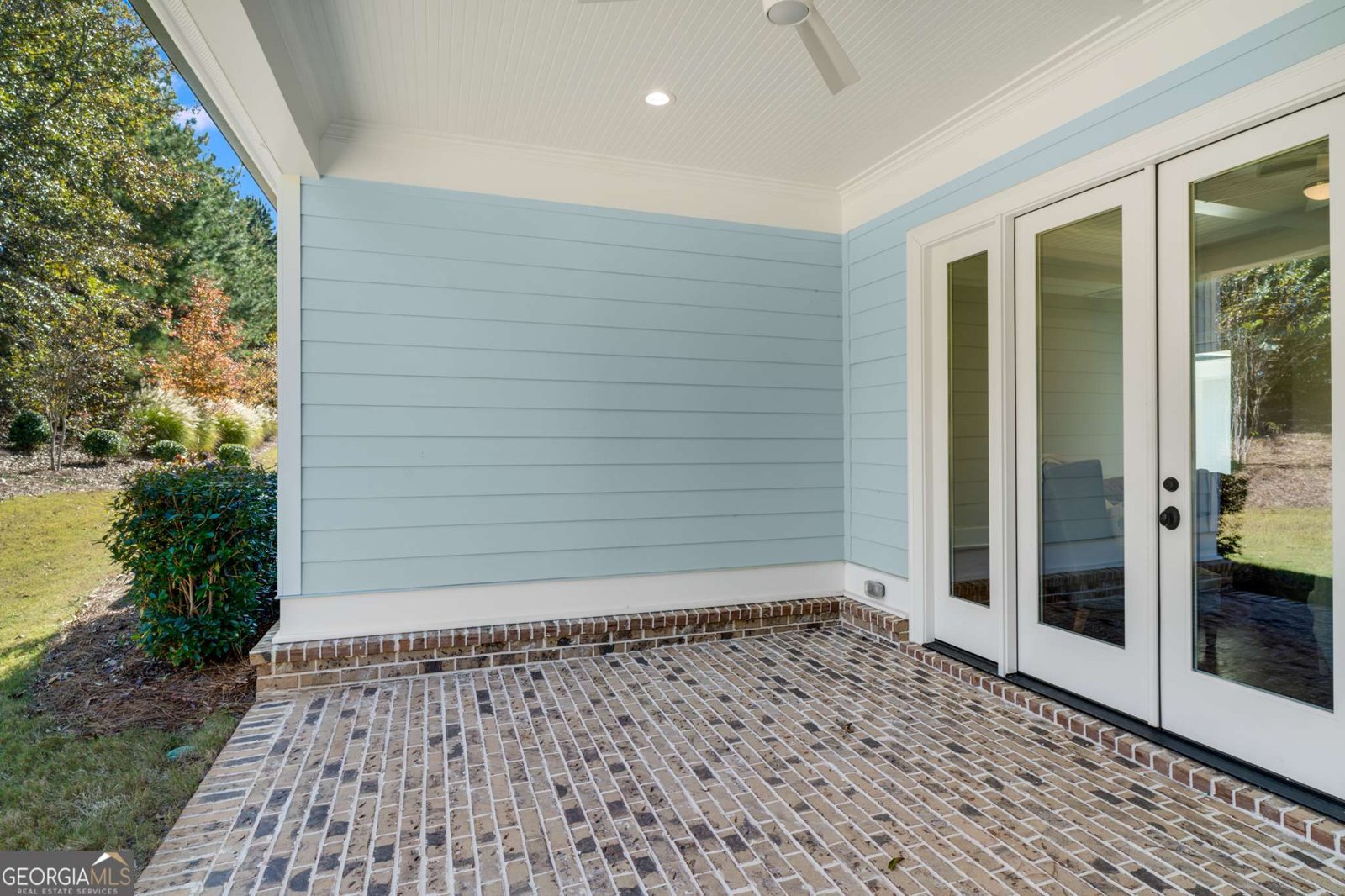 2030 Greenleffe Drive Statham - 61