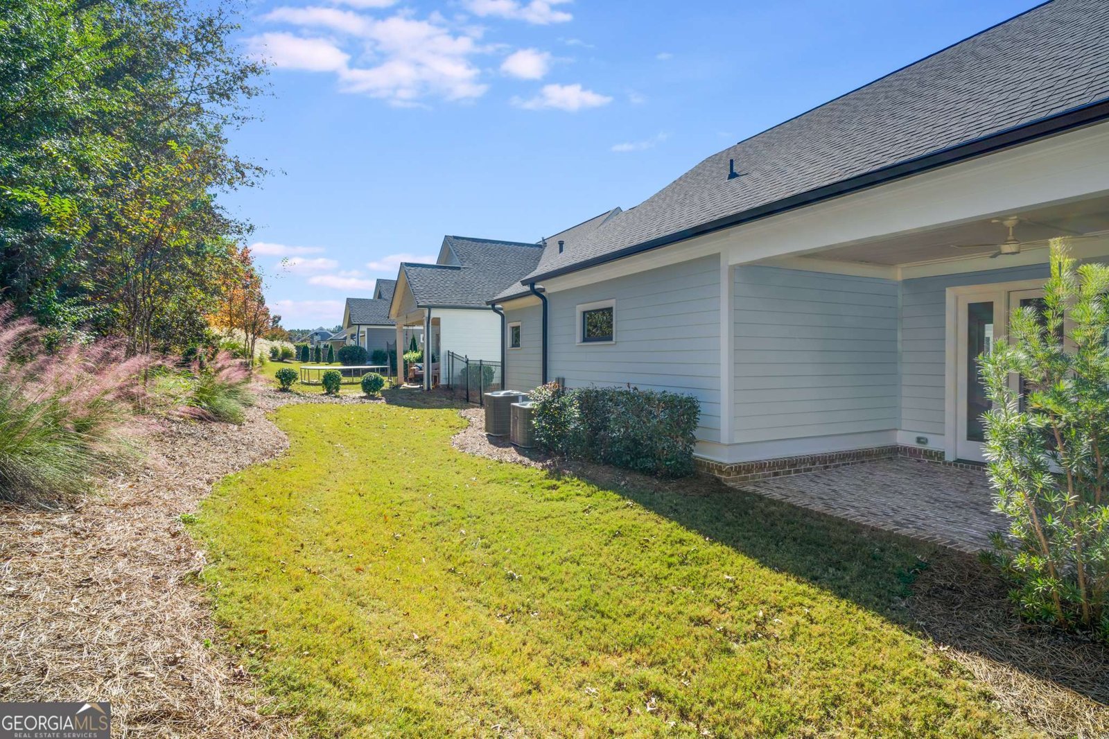 2030 Greenleffe Drive Statham - 64