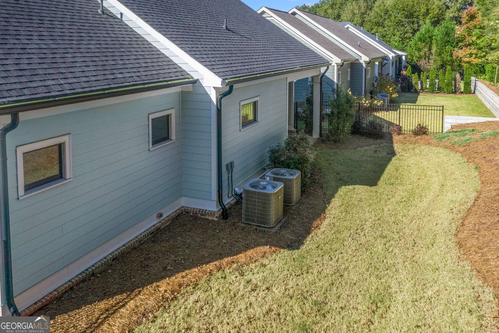 2030 Greenleffe Drive Statham - 65