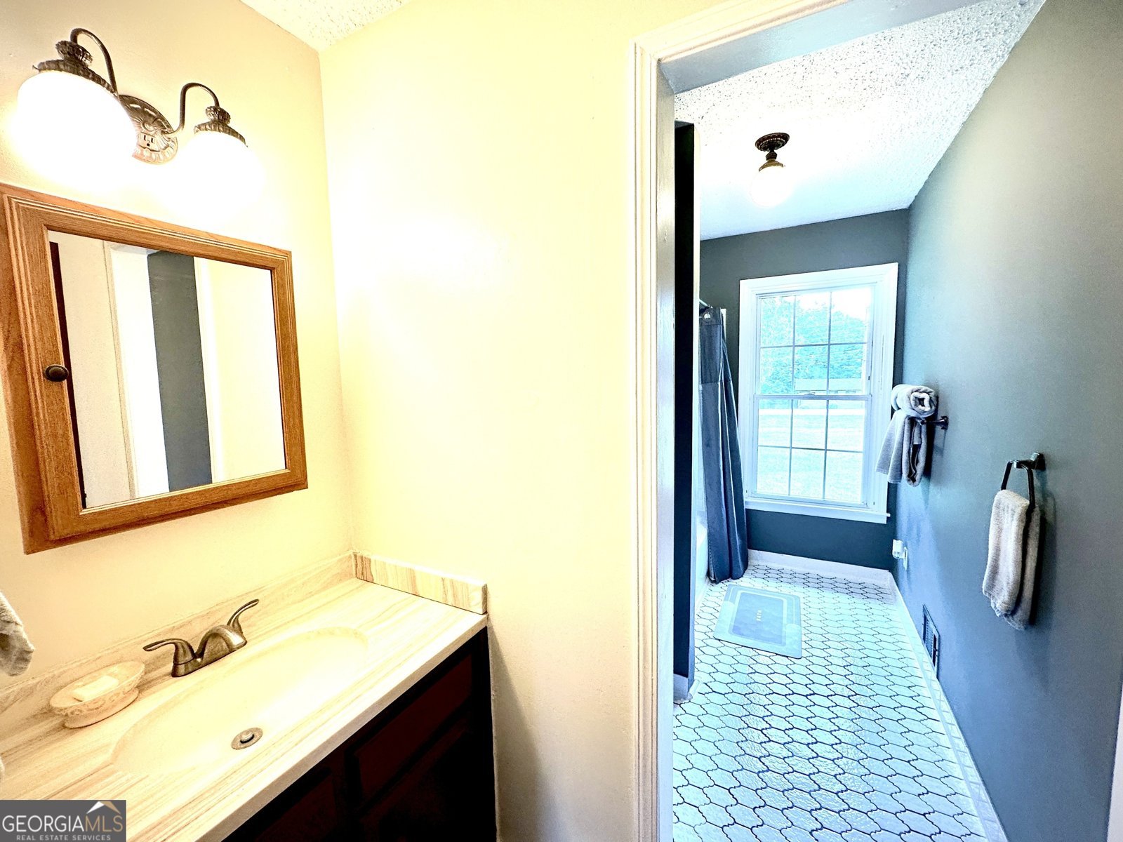 5680 Central Church Road Douglasville - 46