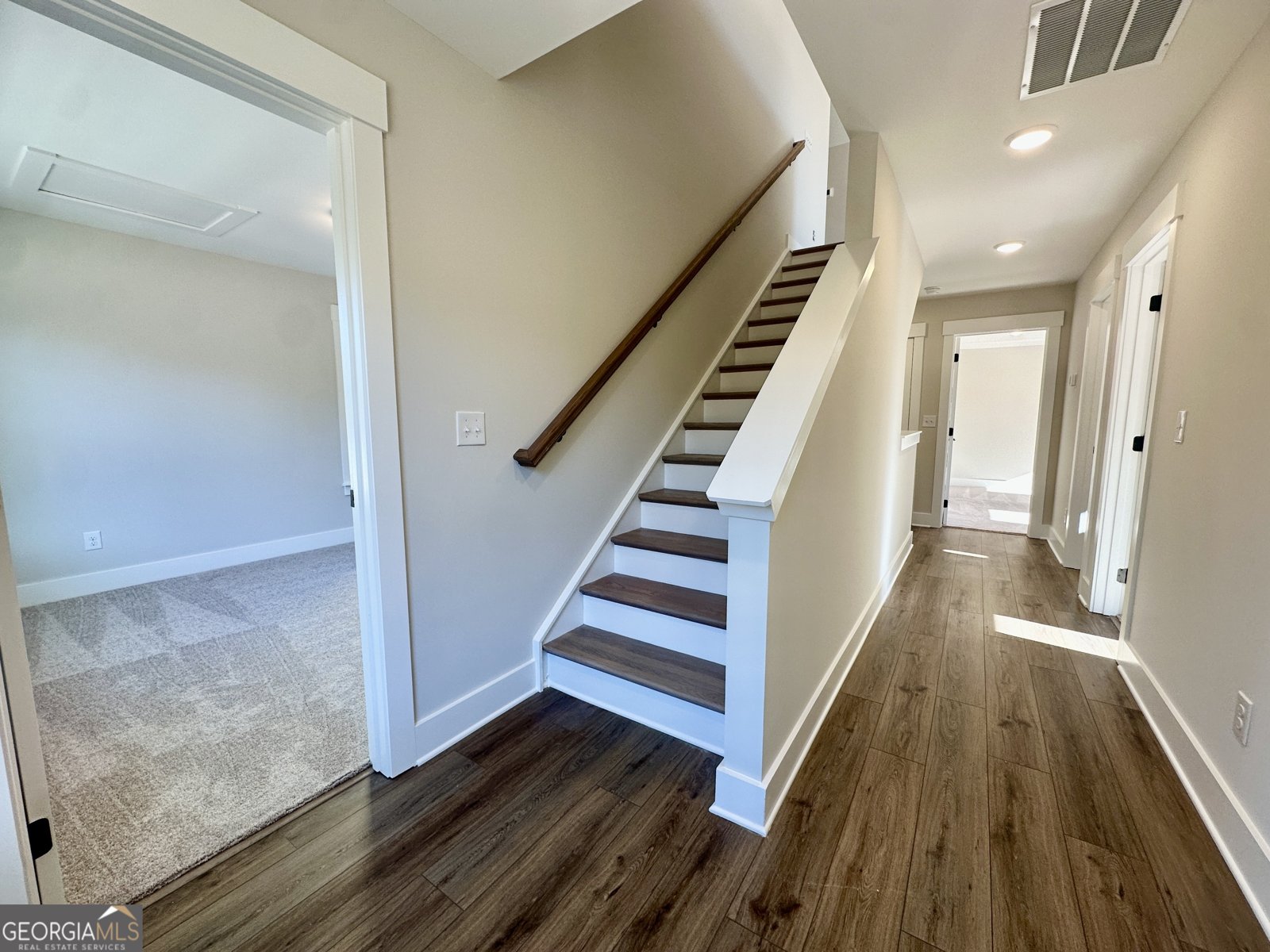 154 Marble Tree Way Ball Ground - Photo 31