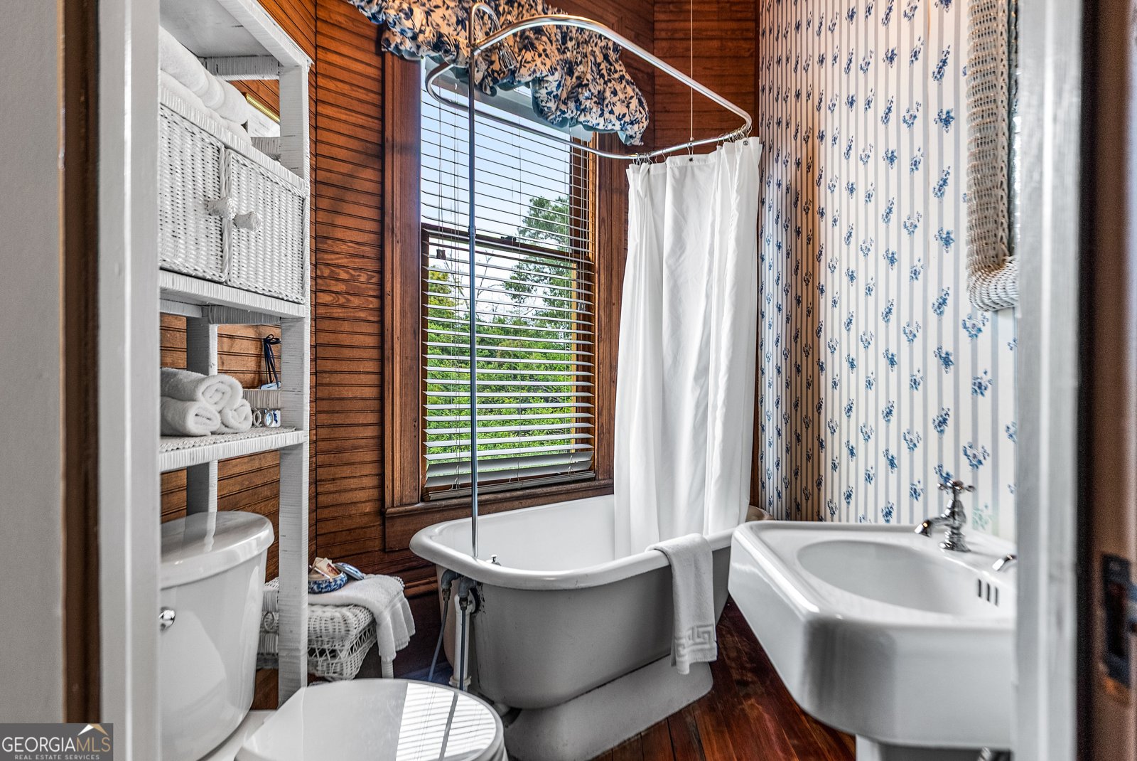 323 Main Street Swainsboro - 25