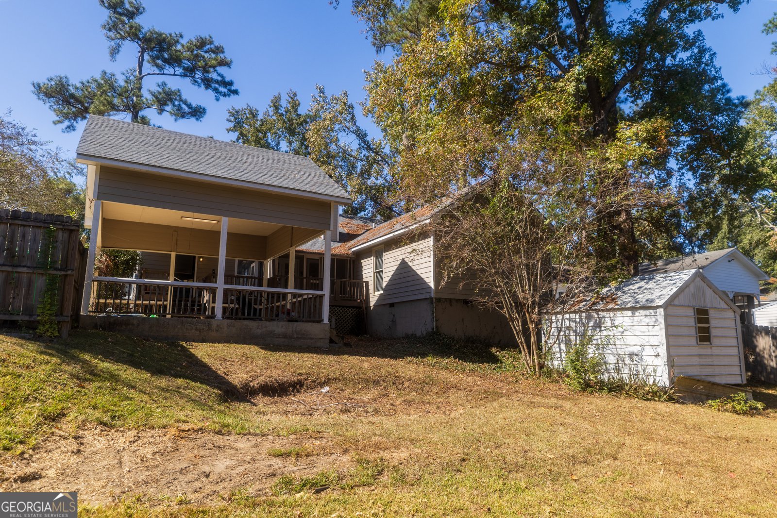 2303 Sherwood Drive Valdosta - 39
