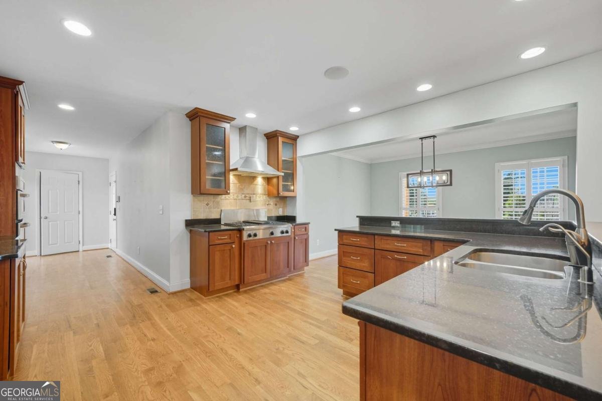 2347 Univeter Road Canton - 2