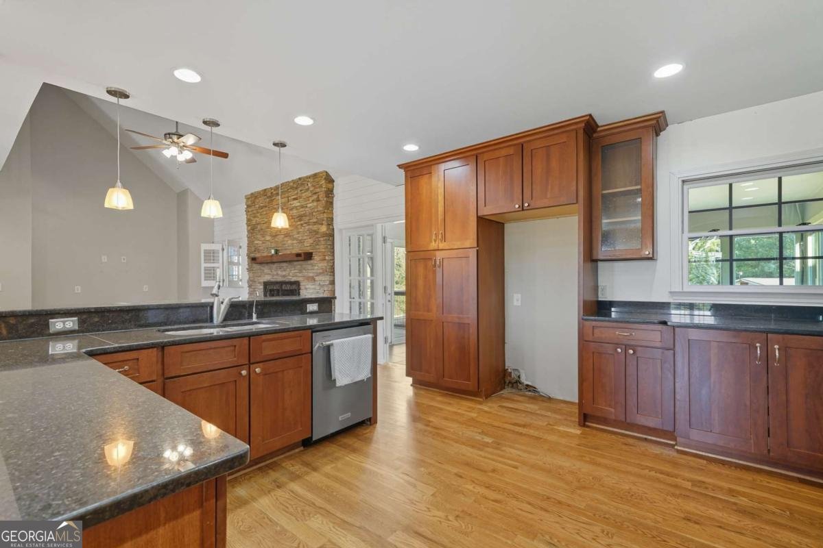 2347 Univeter Road Canton - 3