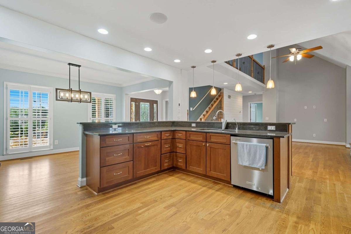 2347 Univeter Road Canton - 6