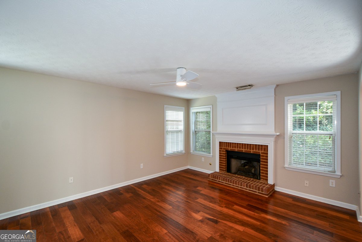 1045 Winthrope Chase Drive Alpharetta - 12