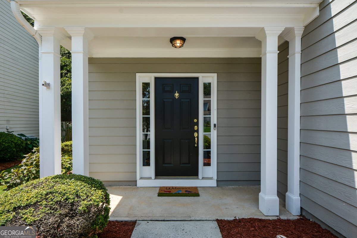 1045 Winthrope Chase Drive Alpharetta - 4