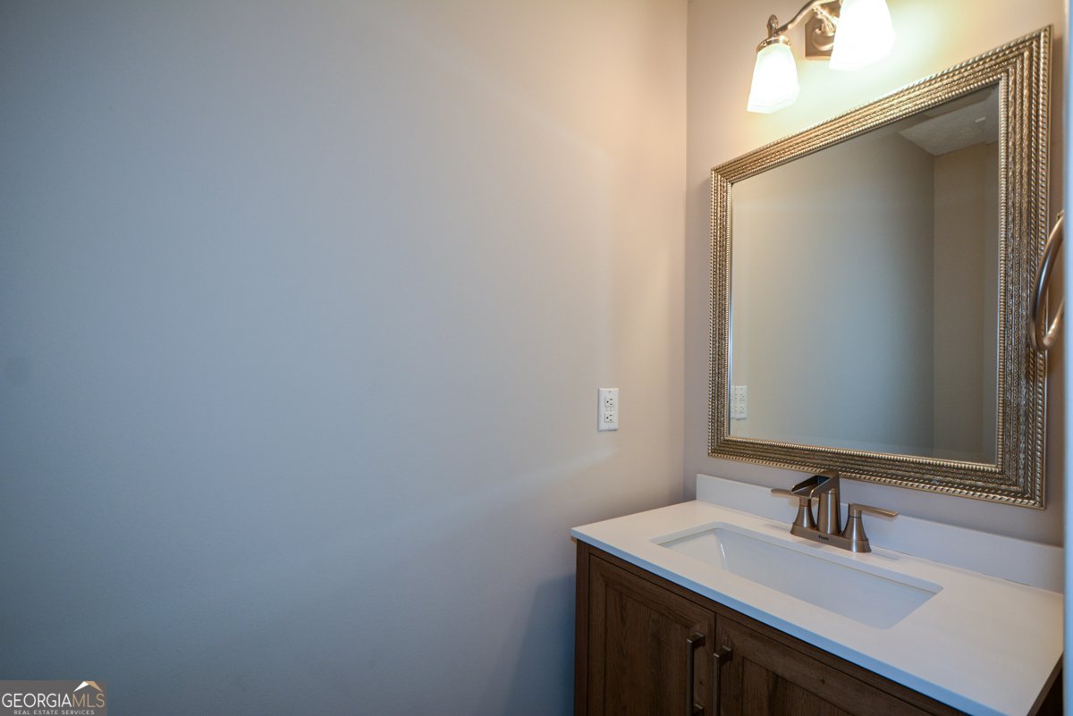 1045 Winthrope Chase Drive Alpharetta - 8