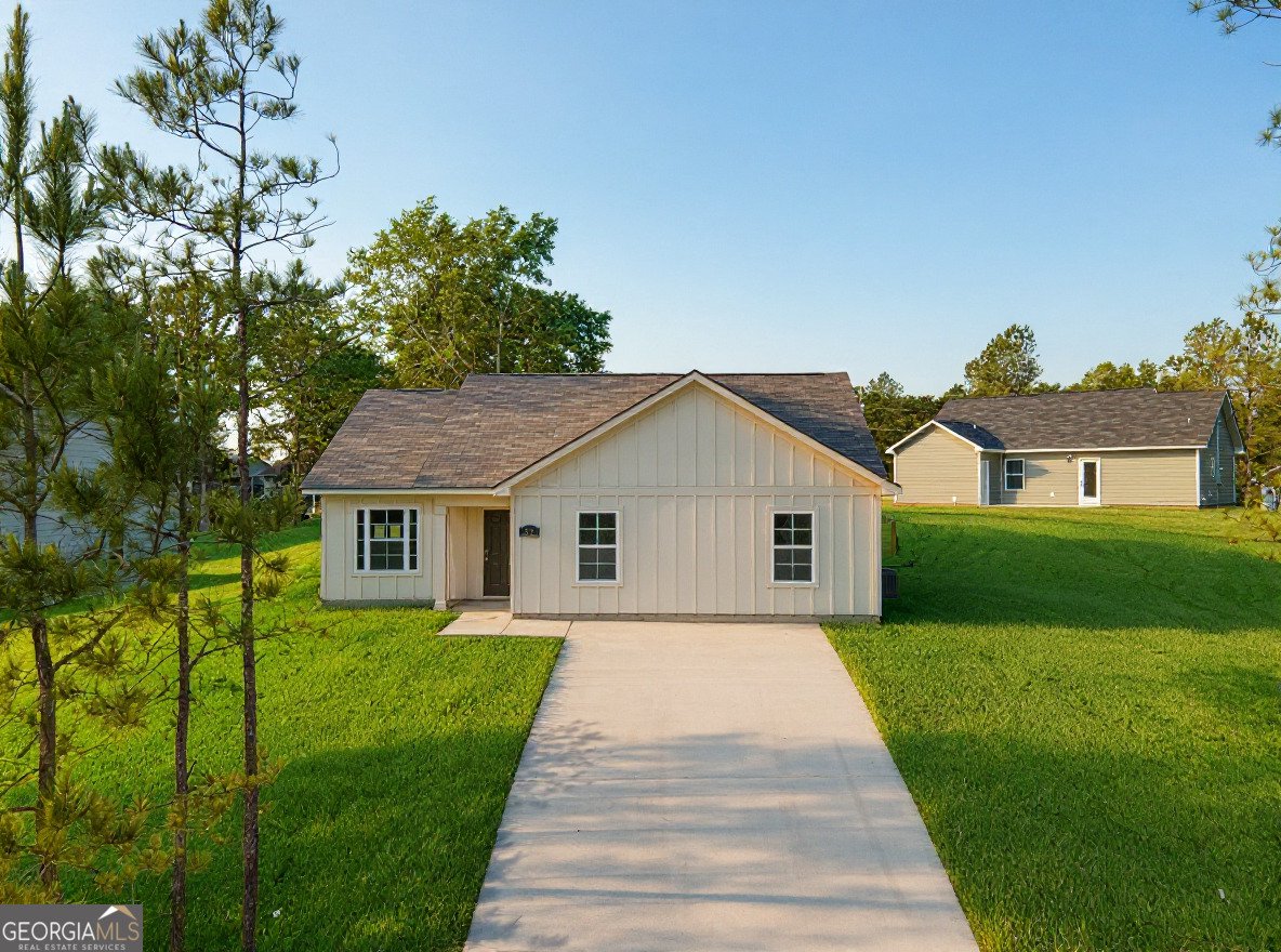 52 Lee Road 2033 Phenix City - main photo