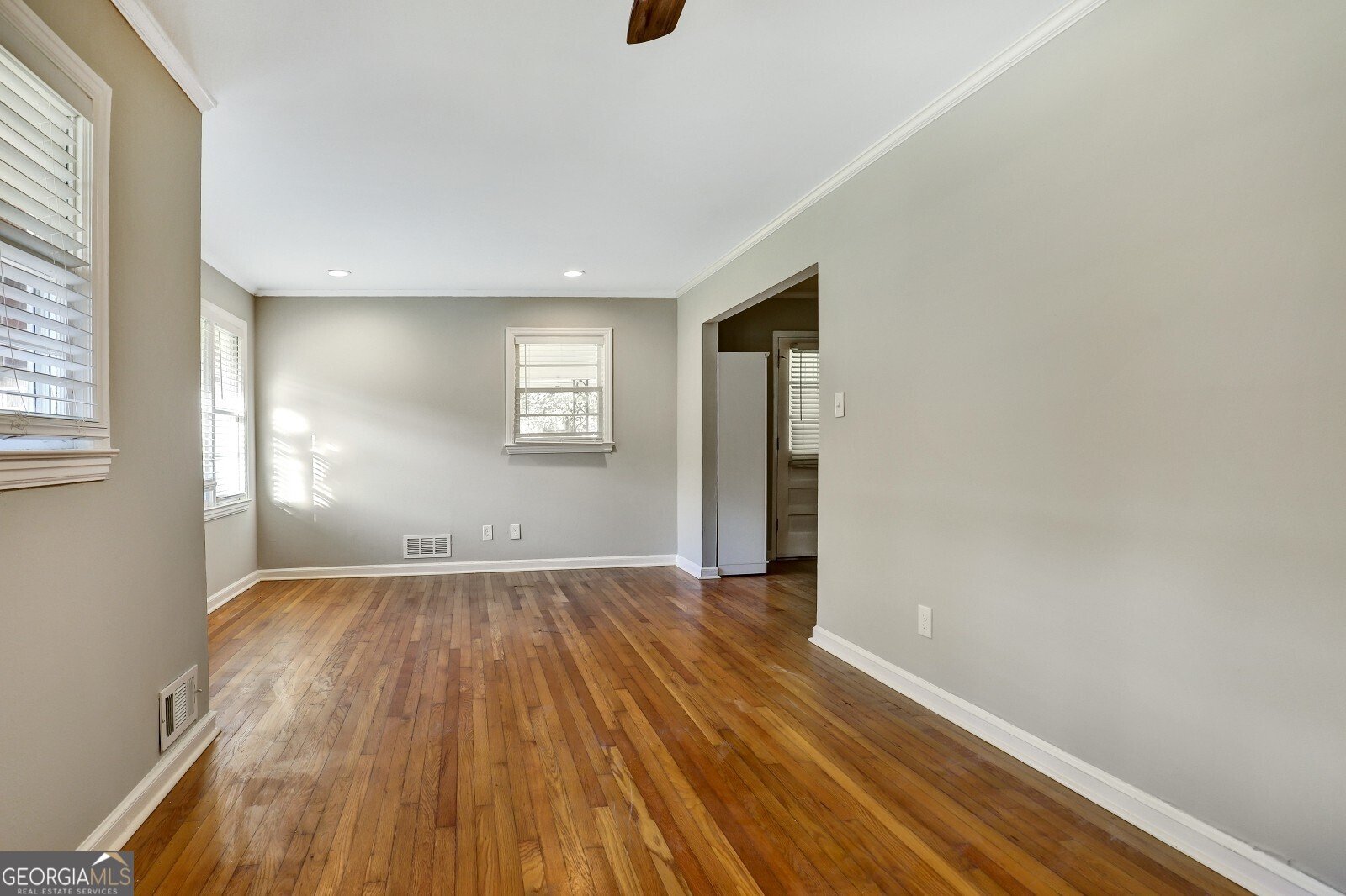 3173 Spreading Oak Drive Atlanta - 10