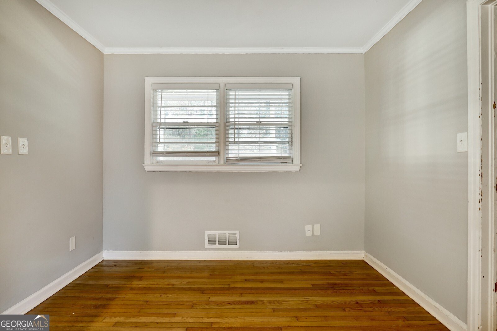 3173 Spreading Oak Drive Atlanta - 31