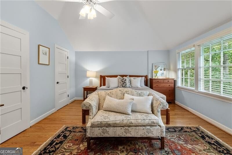 820 Oakdale Road Atlanta - 28