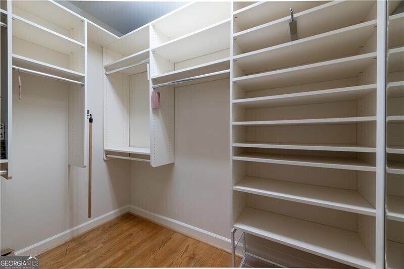 820 Oakdale Road Atlanta - 29