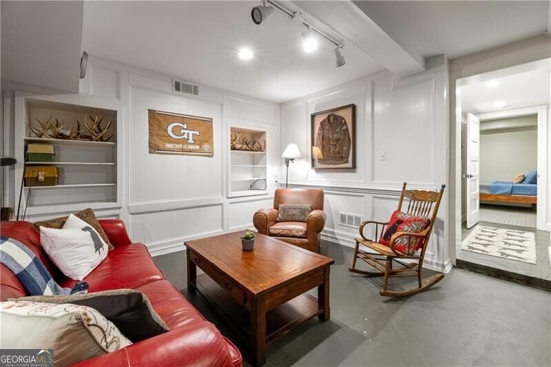 820 Oakdale Road Atlanta - 37