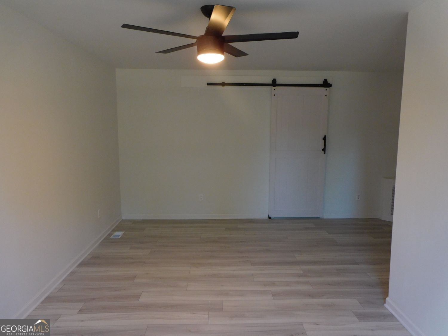 597 Paper Mill Road Lawrenceville - 18