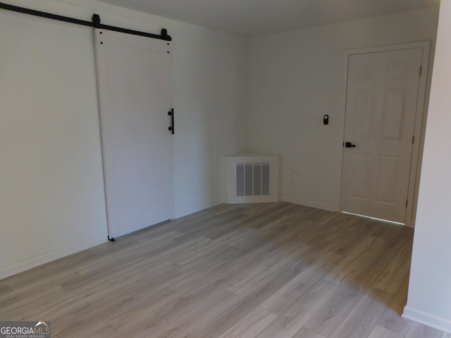 597 Paper Mill Road Lawrenceville - 19