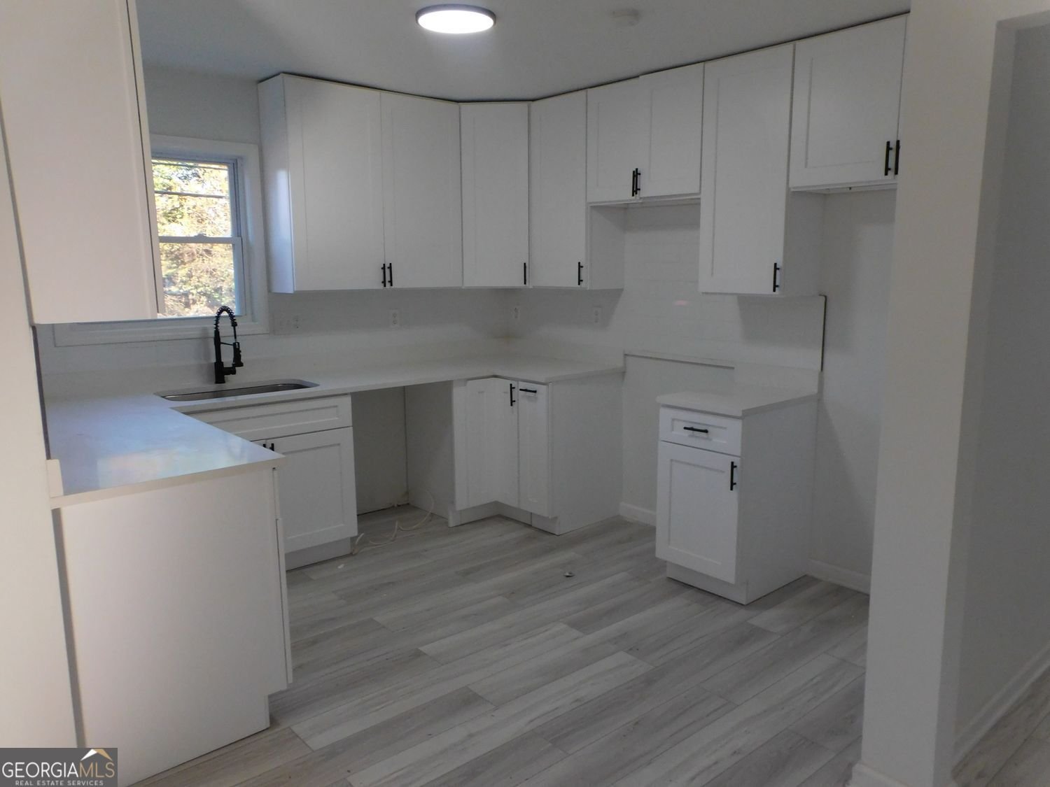 597 Paper Mill Road Lawrenceville - 4