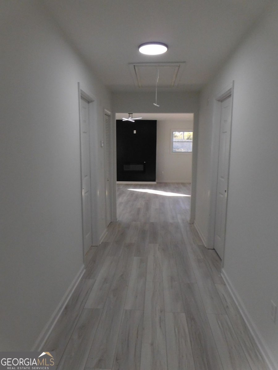 597 Paper Mill Road Lawrenceville - 7