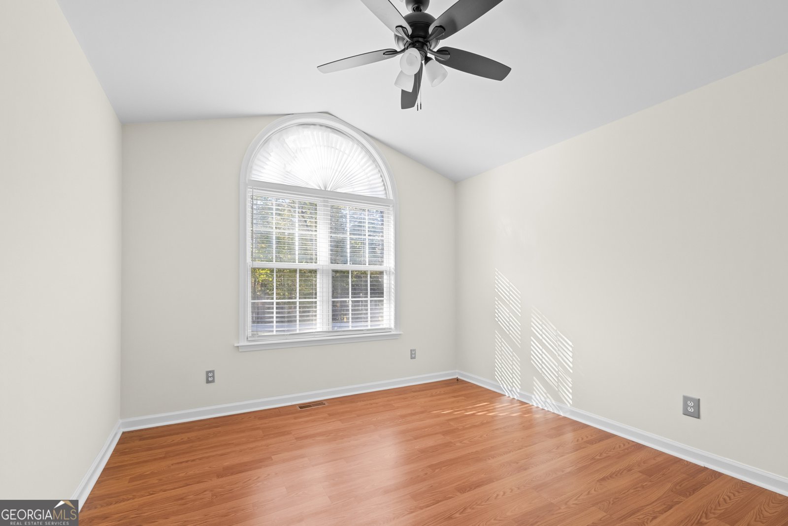 214 Palmer Westminster - 18