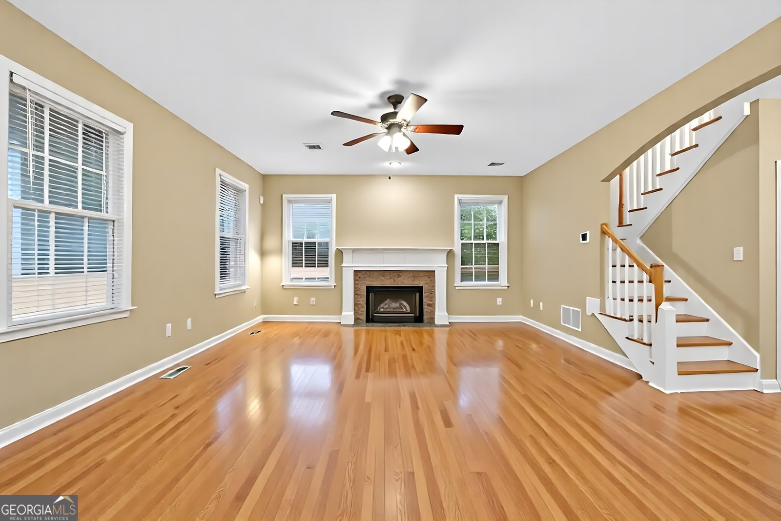 849 Marcus Street Atlanta - 4