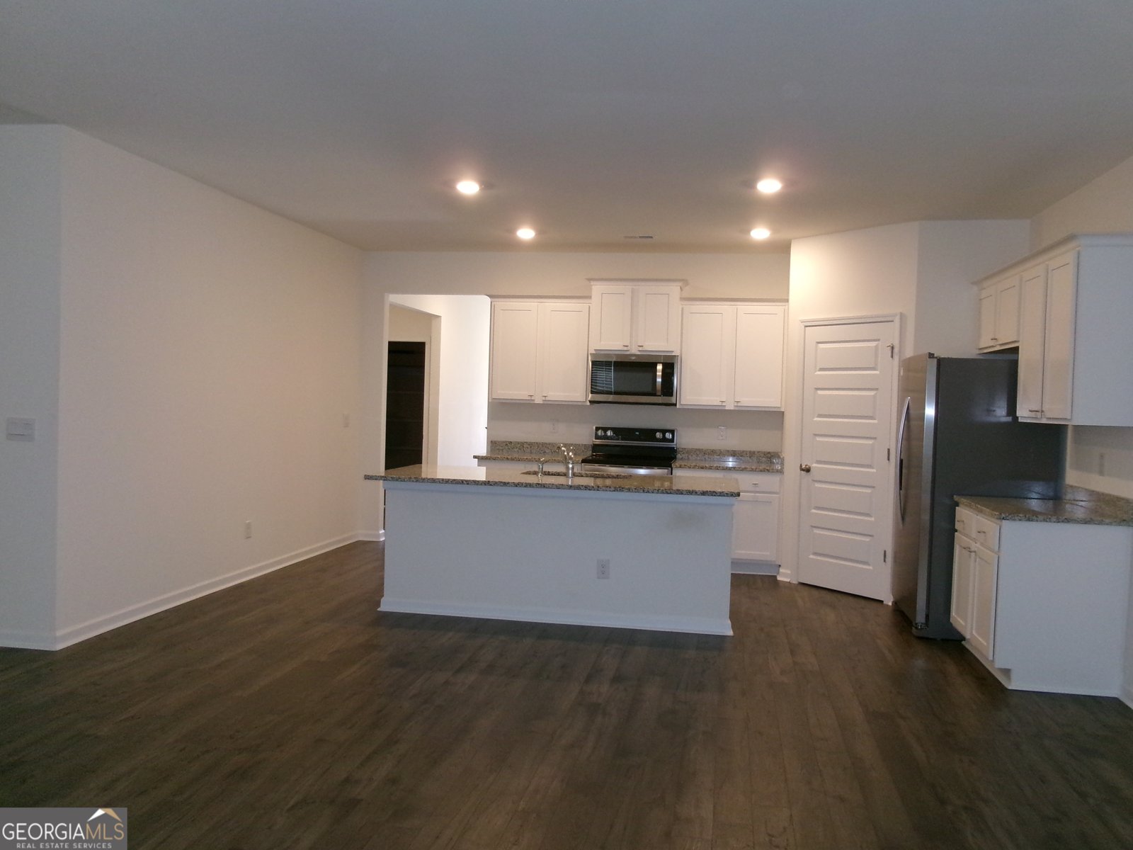 120 Montgomery Drive Stockbridge - 9