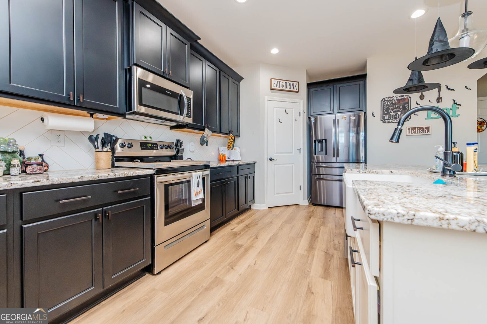 425 Cambrian Drive Kathleen - 48