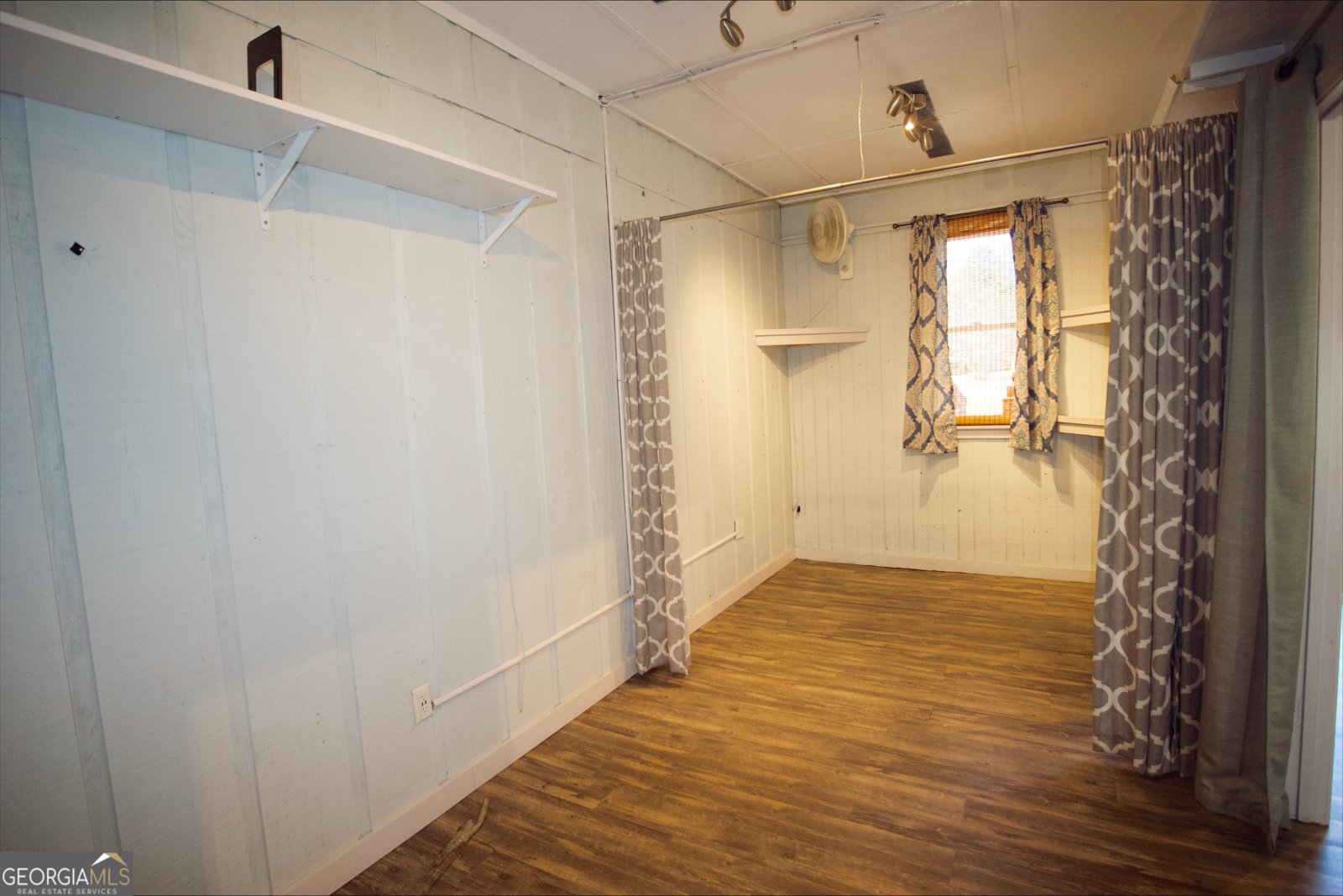 144 Fox Drive Dallas - 10