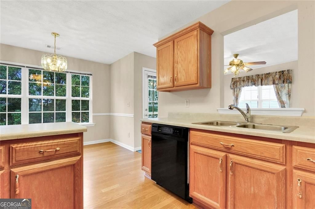 1341 Kent Manor Stockbridge - 10