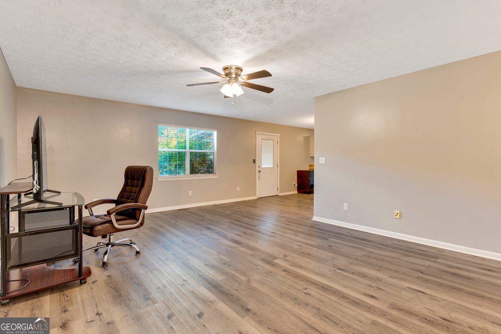 15 Brutis Drive Rock Spring - 12