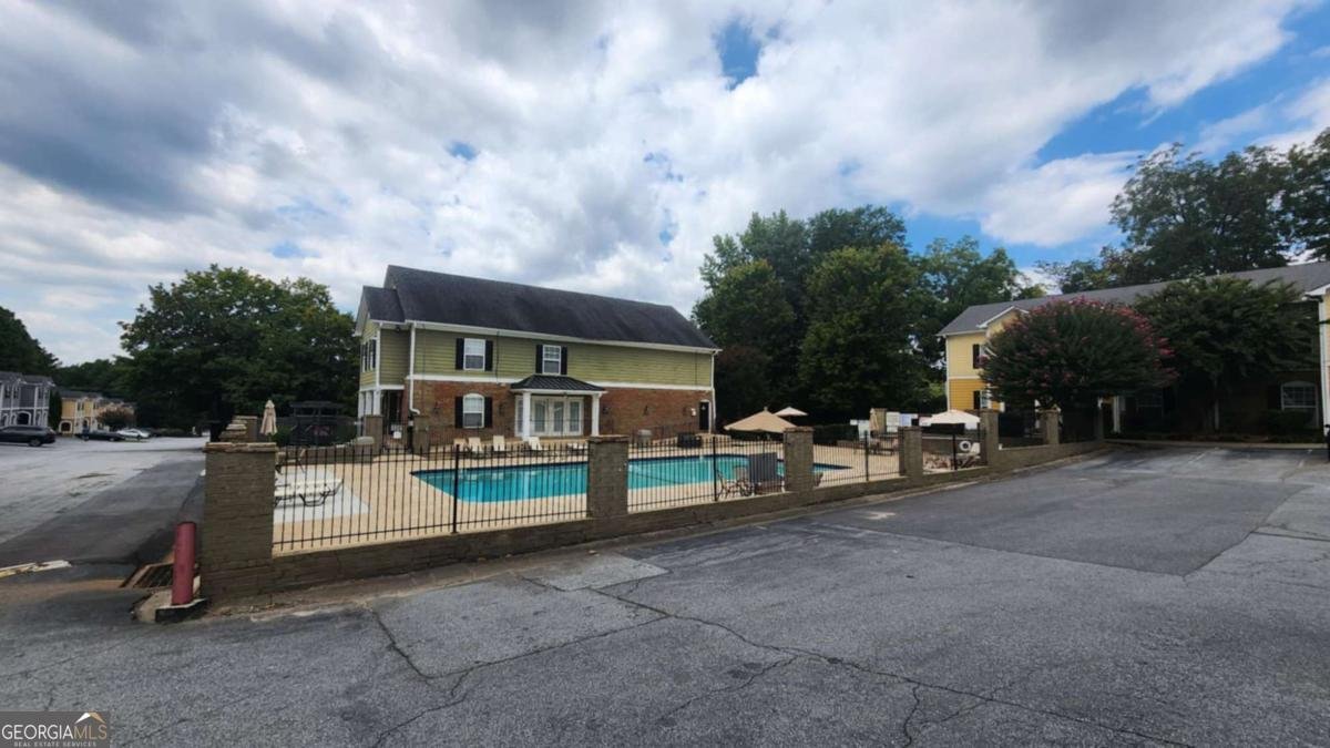 622 Summer Place Norcross - 2