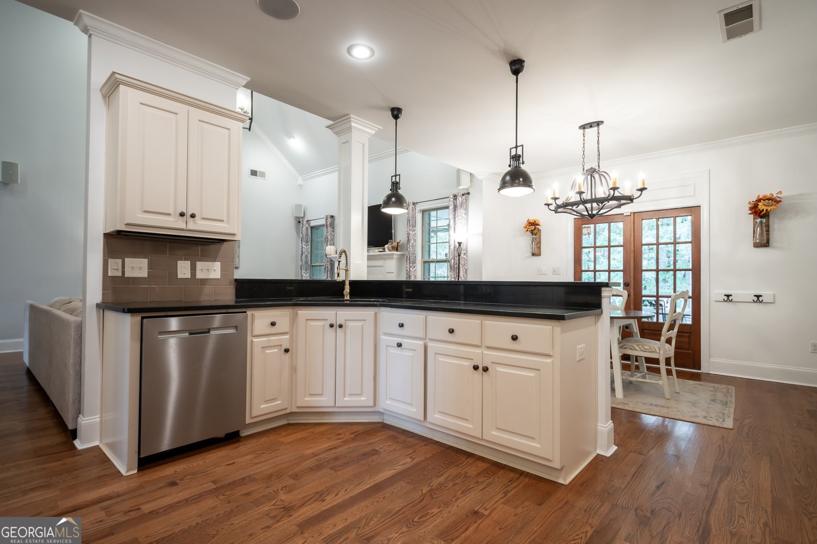 6534 Whitlow Creek Drive Bishop - 12