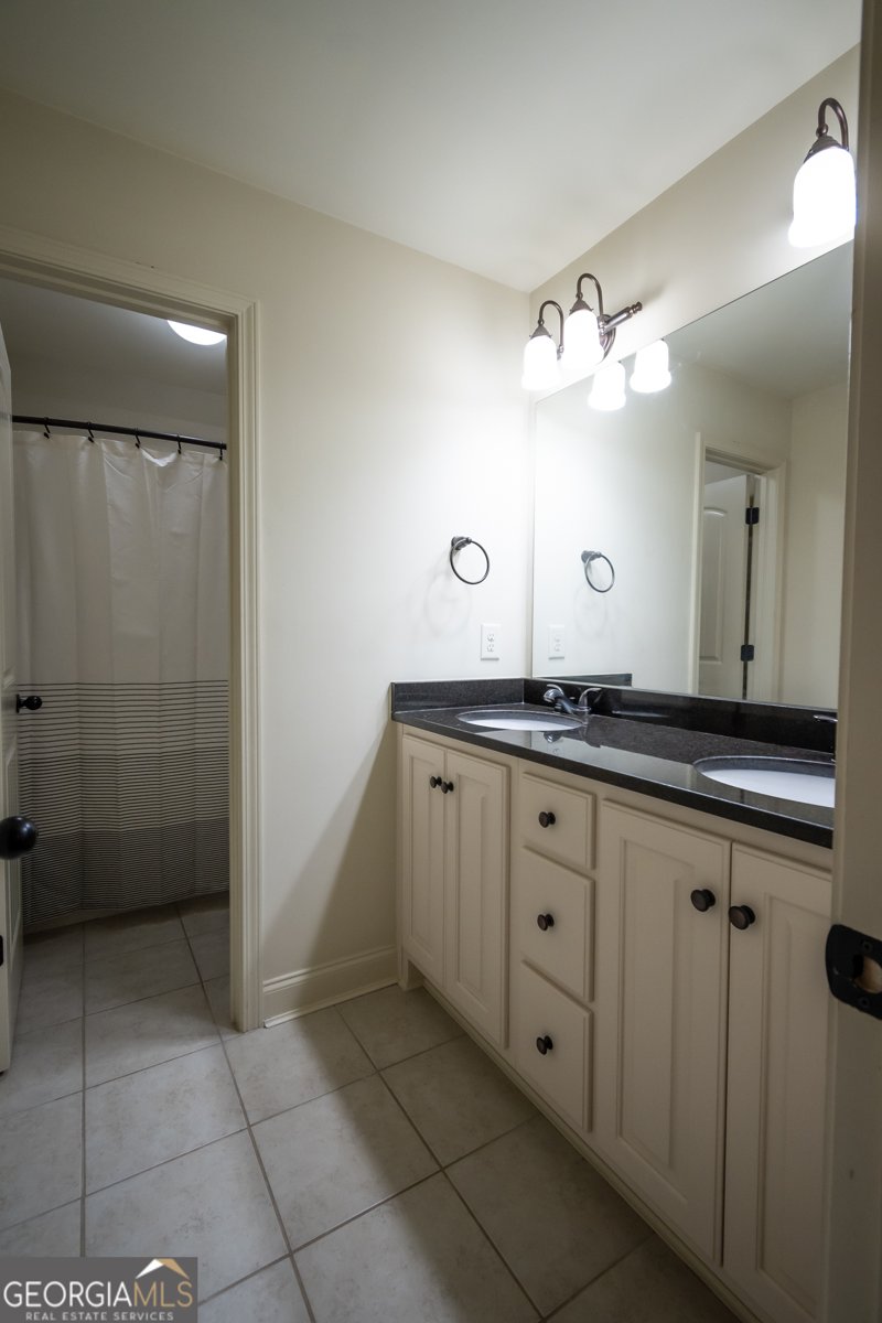 6534 Whitlow Creek Drive Bishop - 37