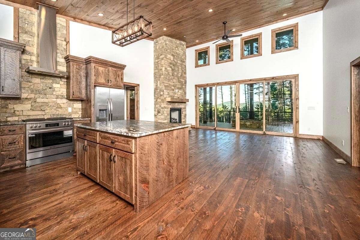 106 Still Run Run Morganton - 25