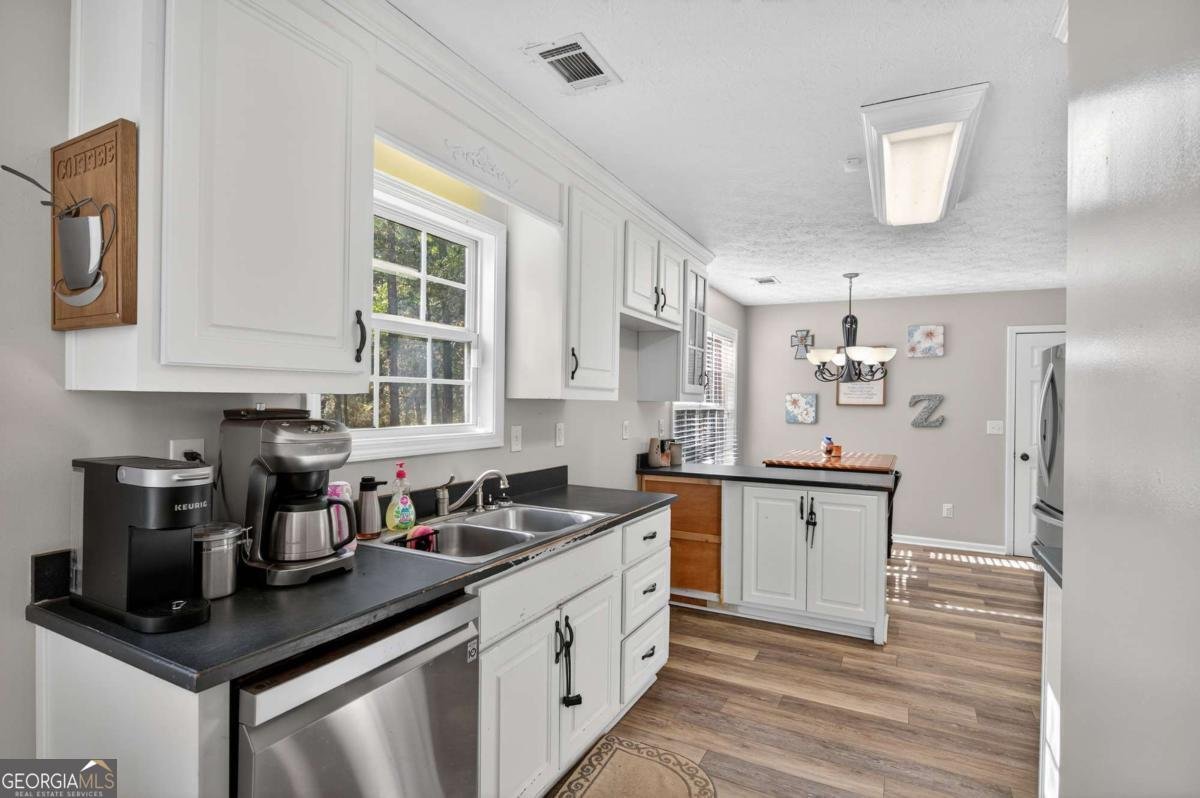 1453 Solomon Drive Winder - 15