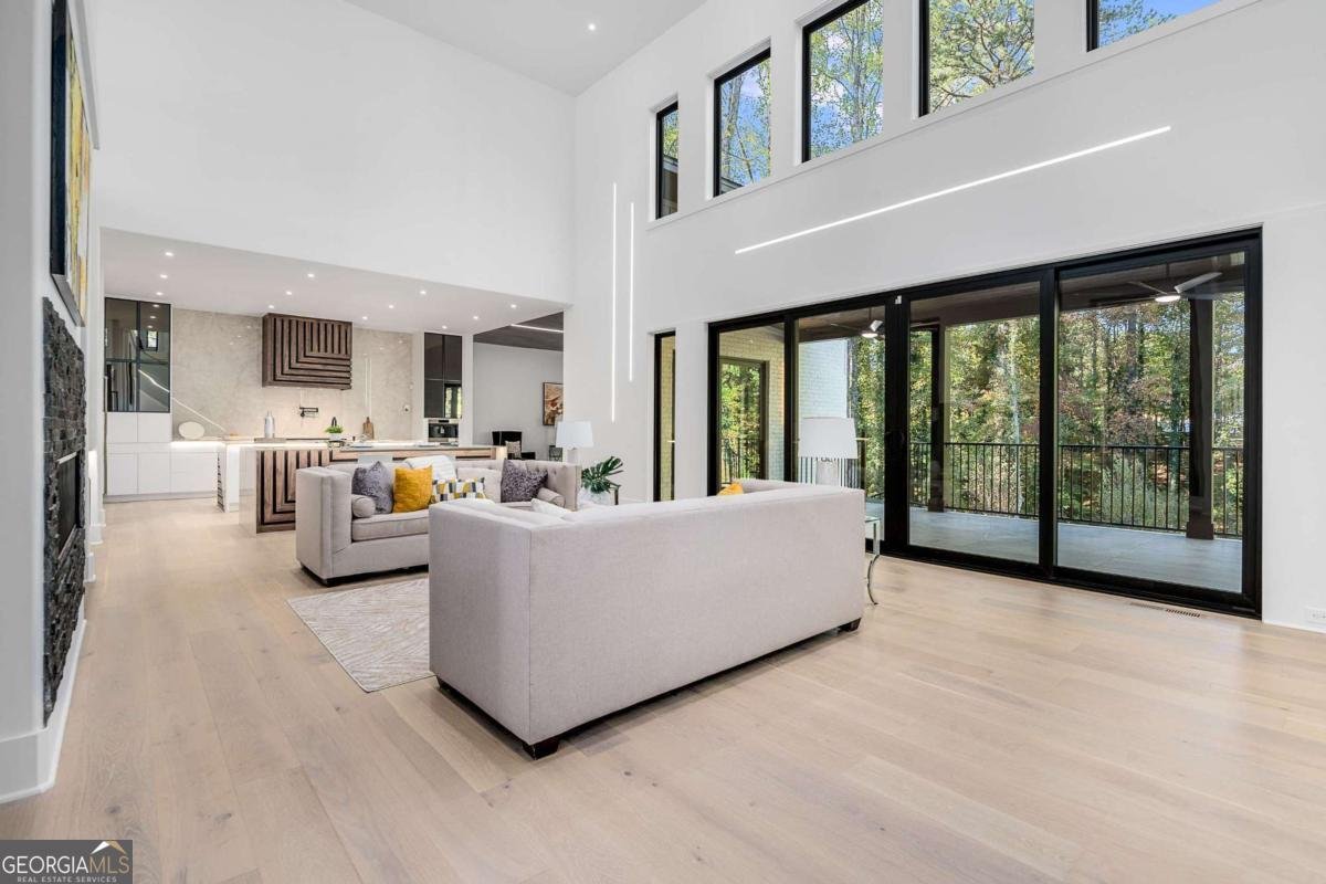 1000 Clementstone Drive Sandy Springs - 17