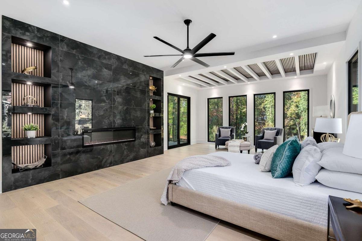 1000 Clementstone Drive Sandy Springs - 24