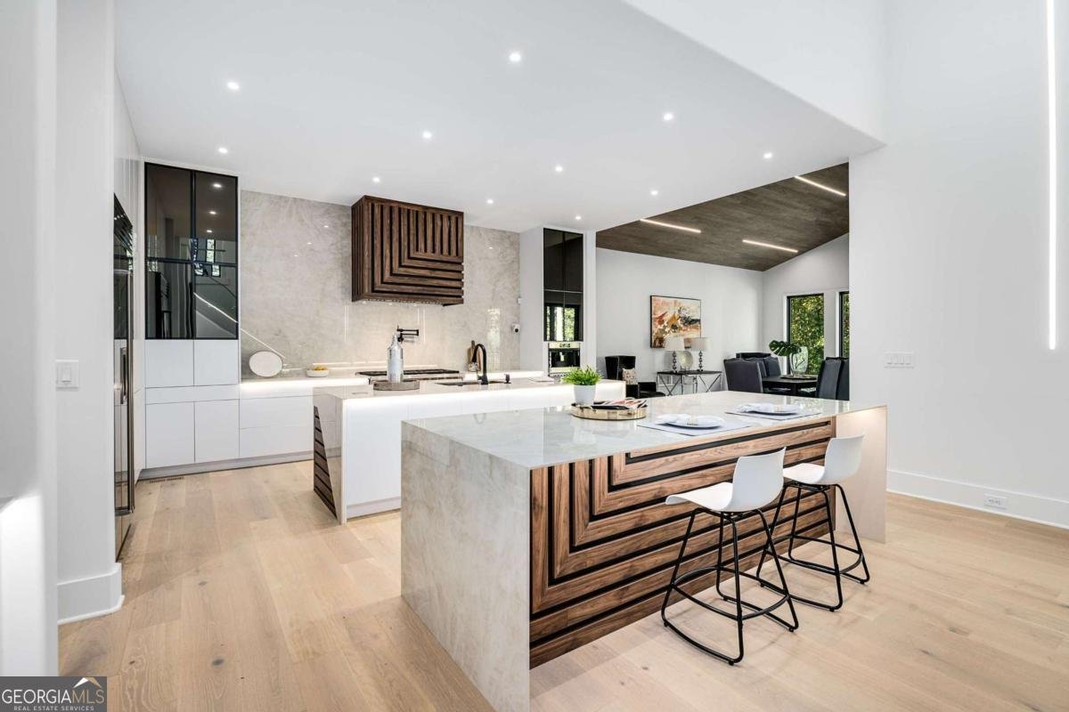 1000 Clementstone Drive Sandy Springs - 4