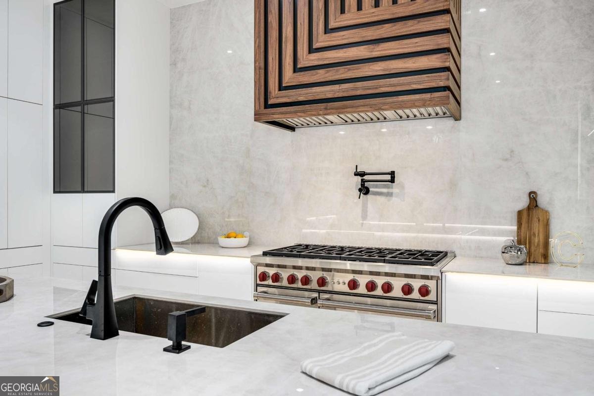 1000 Clementstone Drive Sandy Springs - 7