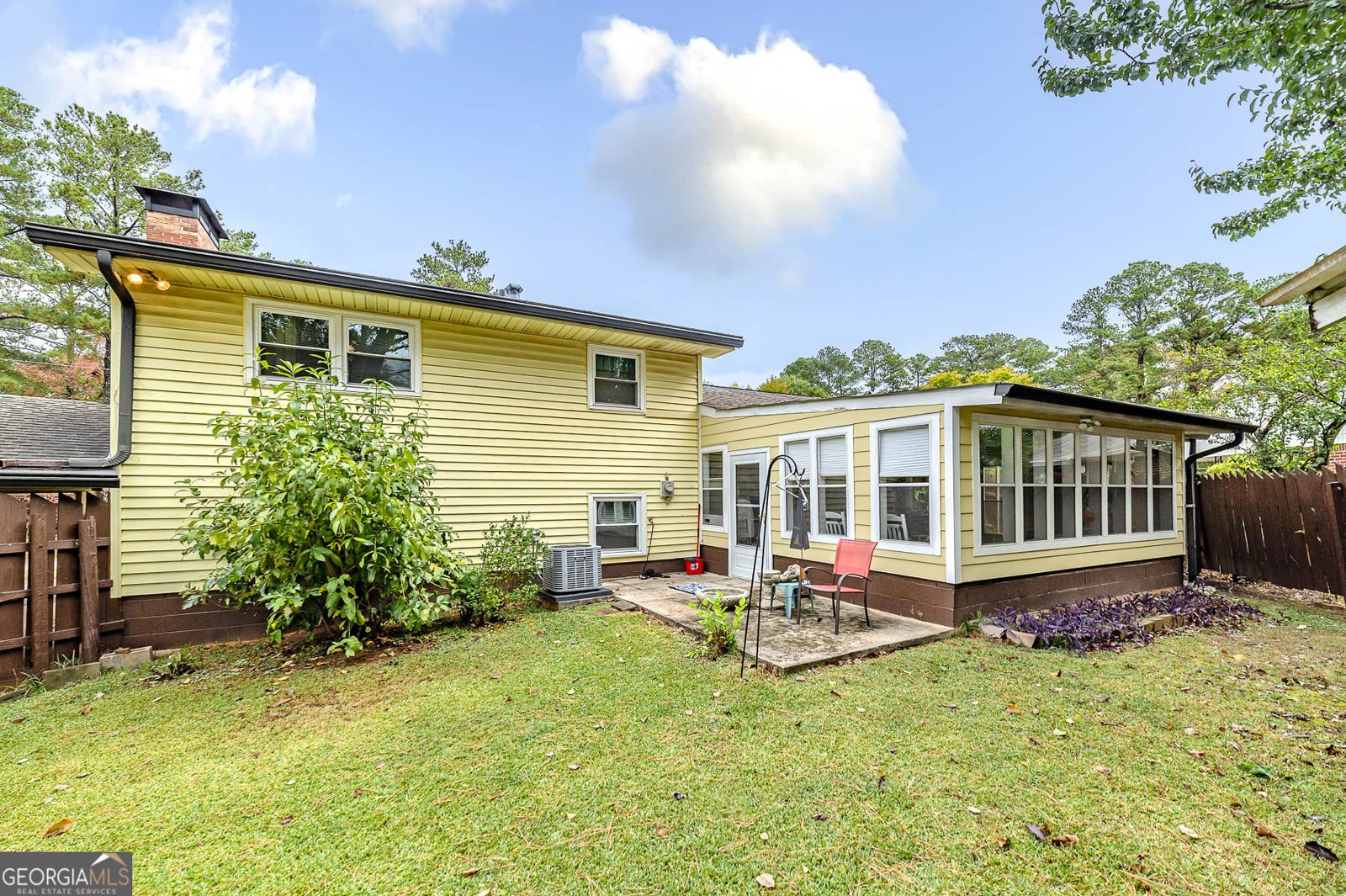 1615 Dellwood Circle Morrow - 2