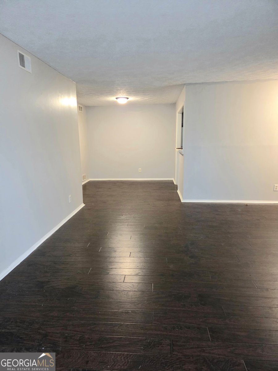 1310 Brockett Place Clarkston - 2