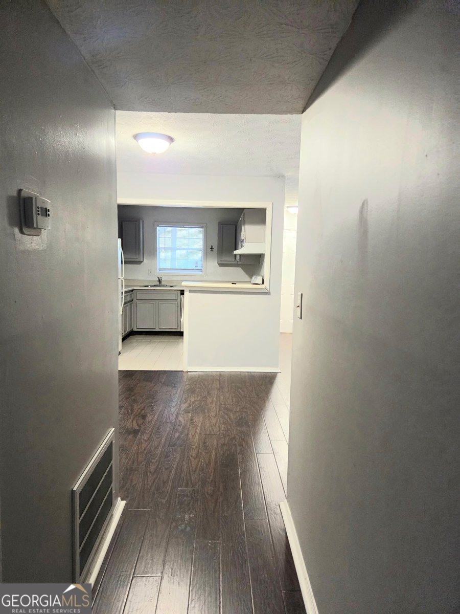 1310 Brockett Place Clarkston - 6