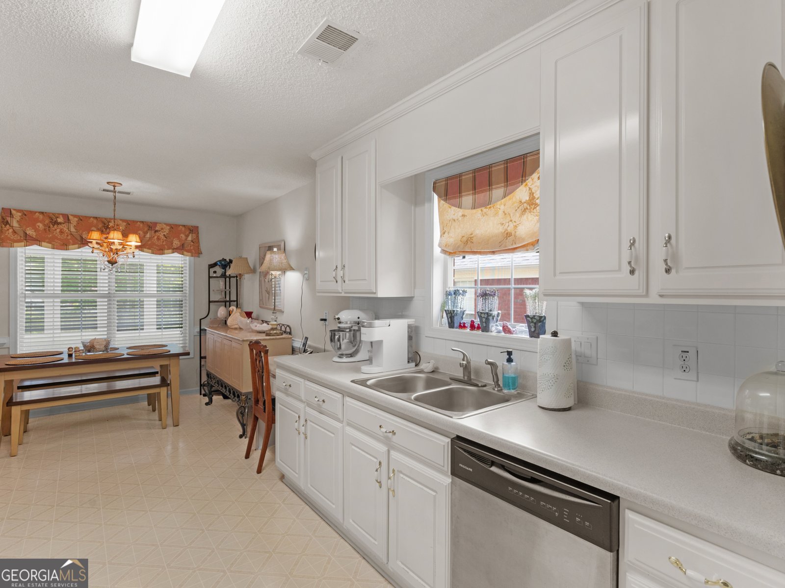 145 Meridian Drive Stockbridge - 12