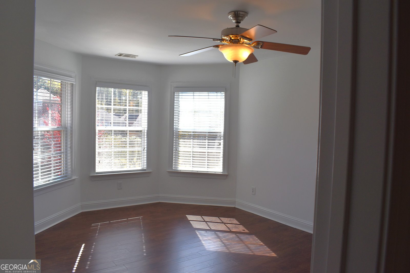 2437 Staunton Drive Duluth - 30