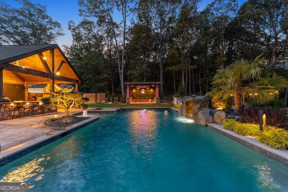 255 Reece Road Dawsonville - 1