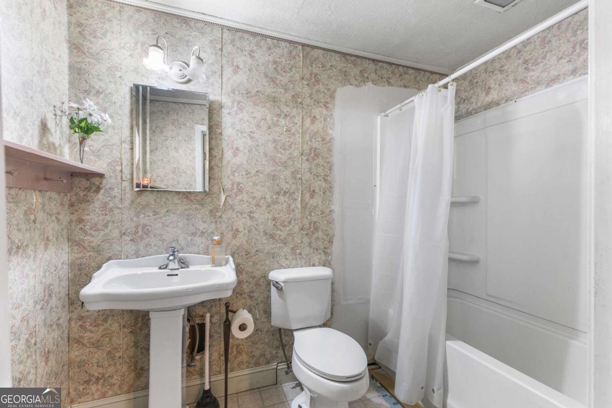 1454 Longview Drive Gainesville - 17