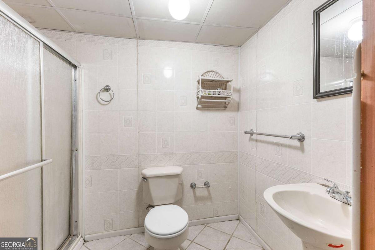 1454 Longview Drive Gainesville - 28